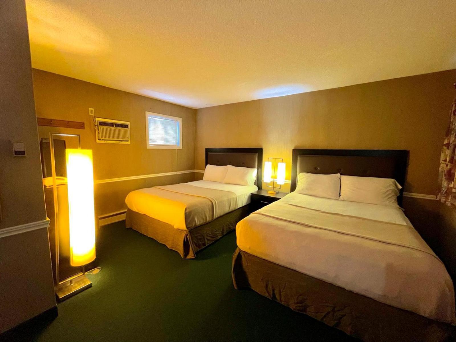 Adams Motel スーセントマリー エクステリア 写真