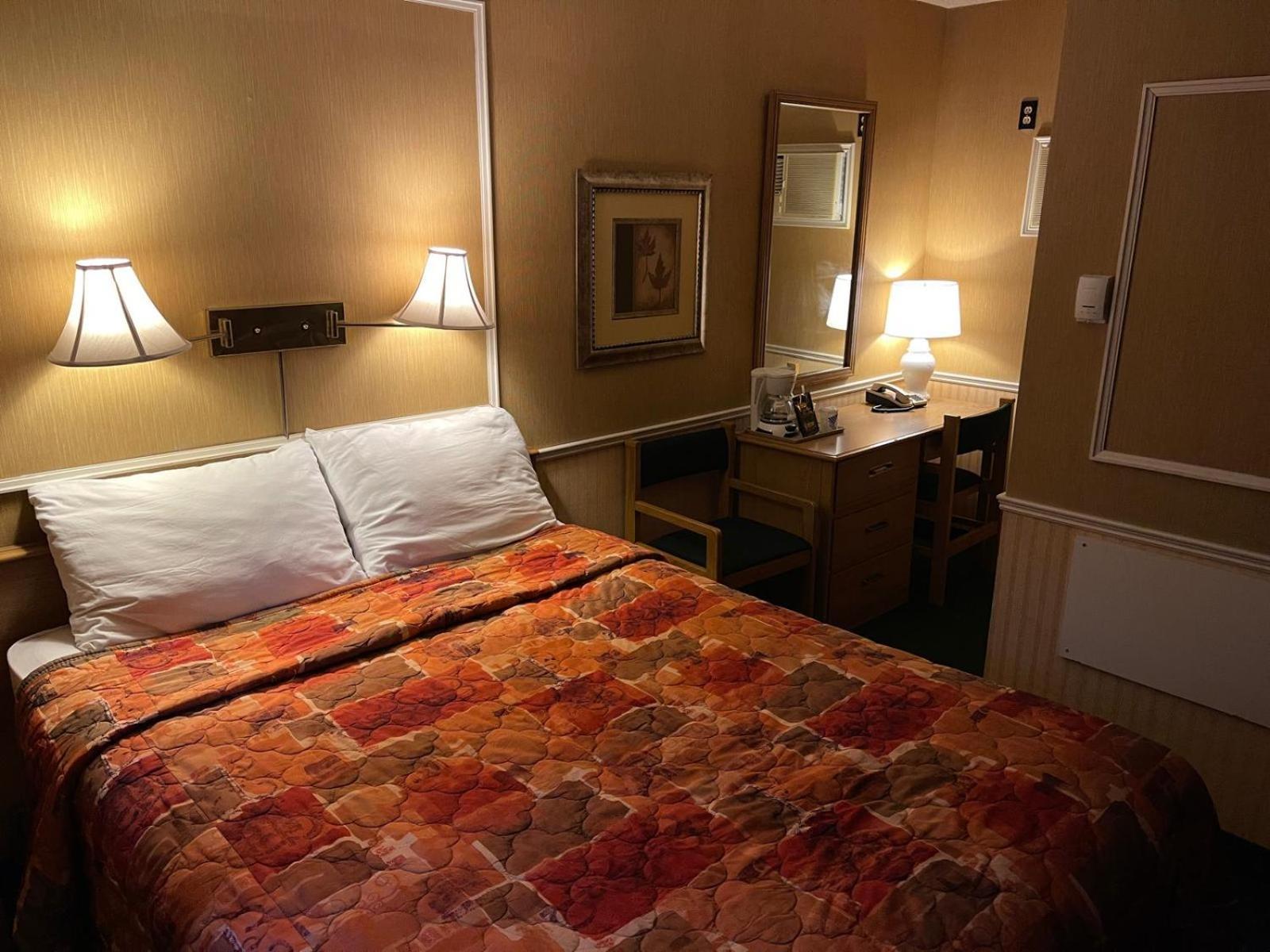 Adams Motel スーセントマリー エクステリア 写真